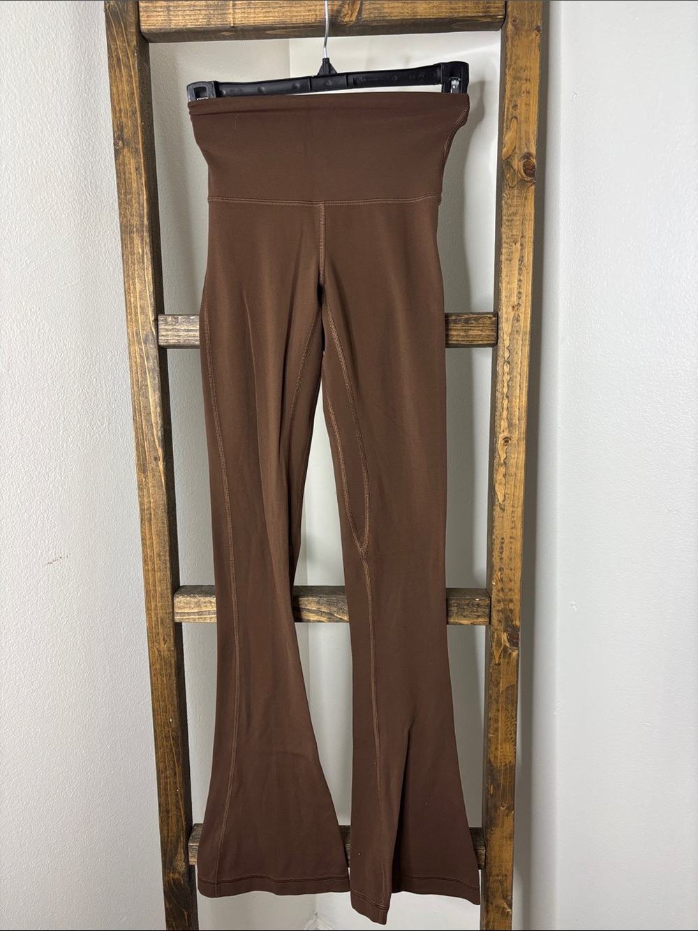 Lululemon Groove Super-High-Rise Flared Pants Size 0